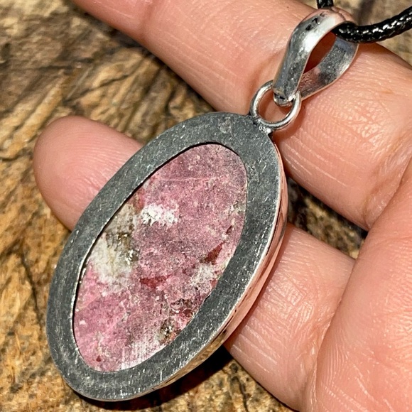 Beautiful Bright Pink Thulite Pendant 2” - Picture 7 of 12